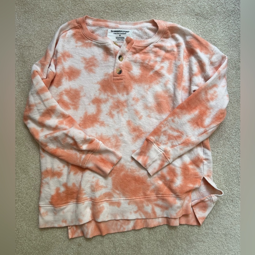 tie dye sweatshirt